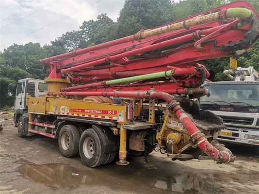 Peralatan Konstruksi Bekas/Lama Pompa Beton 53M