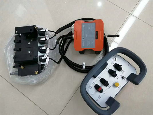 HBC727 Putzmeister Bagian Pompa Beton Beton Menempatkan Boom Remote Control Nirkabel
