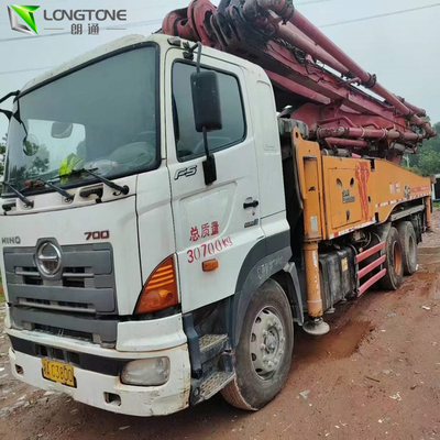 Schwing HB39V Digunakan Truk Pompa Beton Truk Dipasang 39 Meter