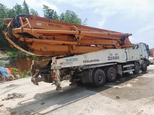 Konstruksi Pompa Beton Truk Bekas Putzmeister Boom Pump Dengan Remote Control