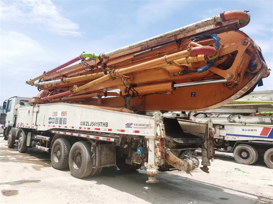 Peralatan Konstruksi Bekas/Lama Pompa Beton 53M