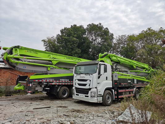 Truk Pompa Beton Bergerak yang Dipasang di Truk 150M3/H